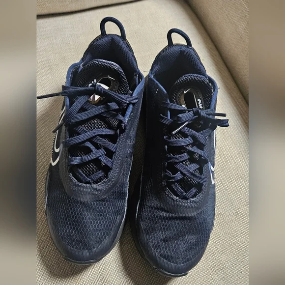 Nike Air Max Deep Blue Sneakers - Picture 4 of 6